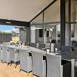 Lovely In Vaeggerlose With Kitchen * Bøtø By