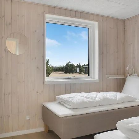 Cozy In Vaeggerlose With Sauna Feriehus Bøtø By