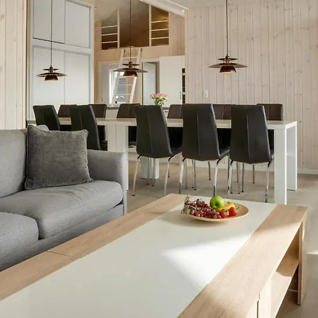 Cozy In Vaeggerlose With Sauna Feriehus Bøtø By