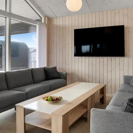 Lovely In Vaeggerlose With Kitchen * Boto By